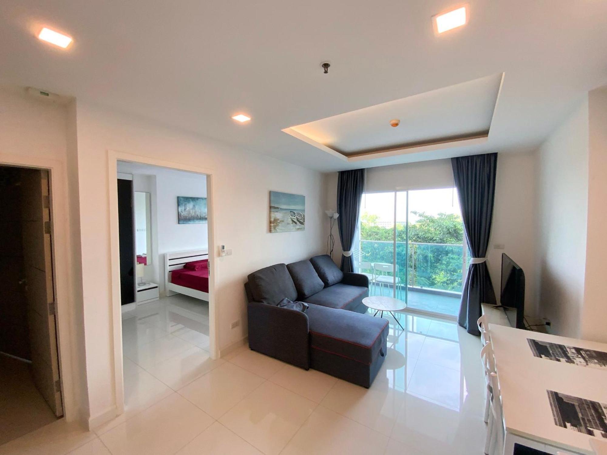 Apartment One Tower Seaview 66