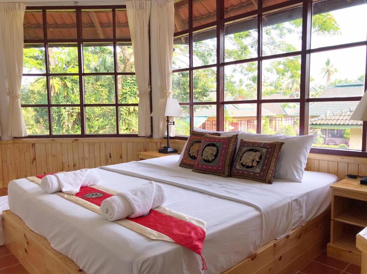 Ekman Garden Resort 3*