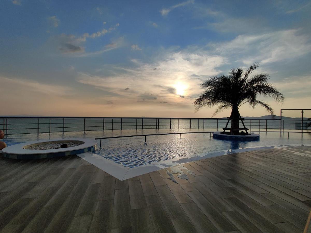 Apartment Sands Seaview 012 Pattaya