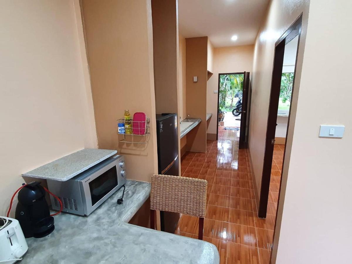Filou Orchid Pool Access 29 63