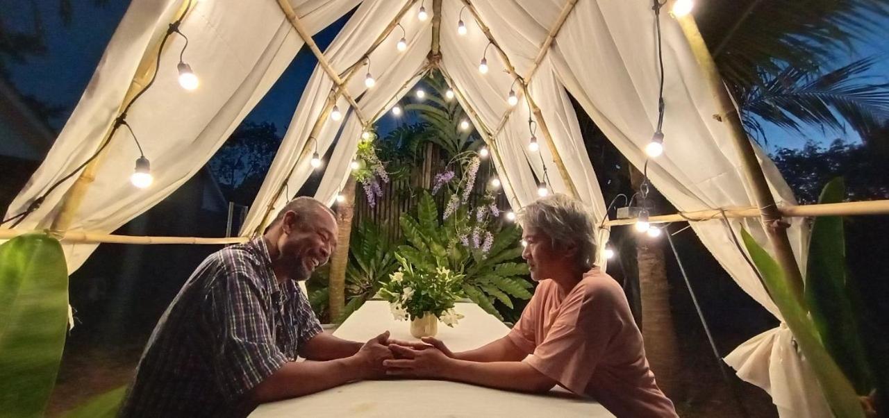 Bed L Resort