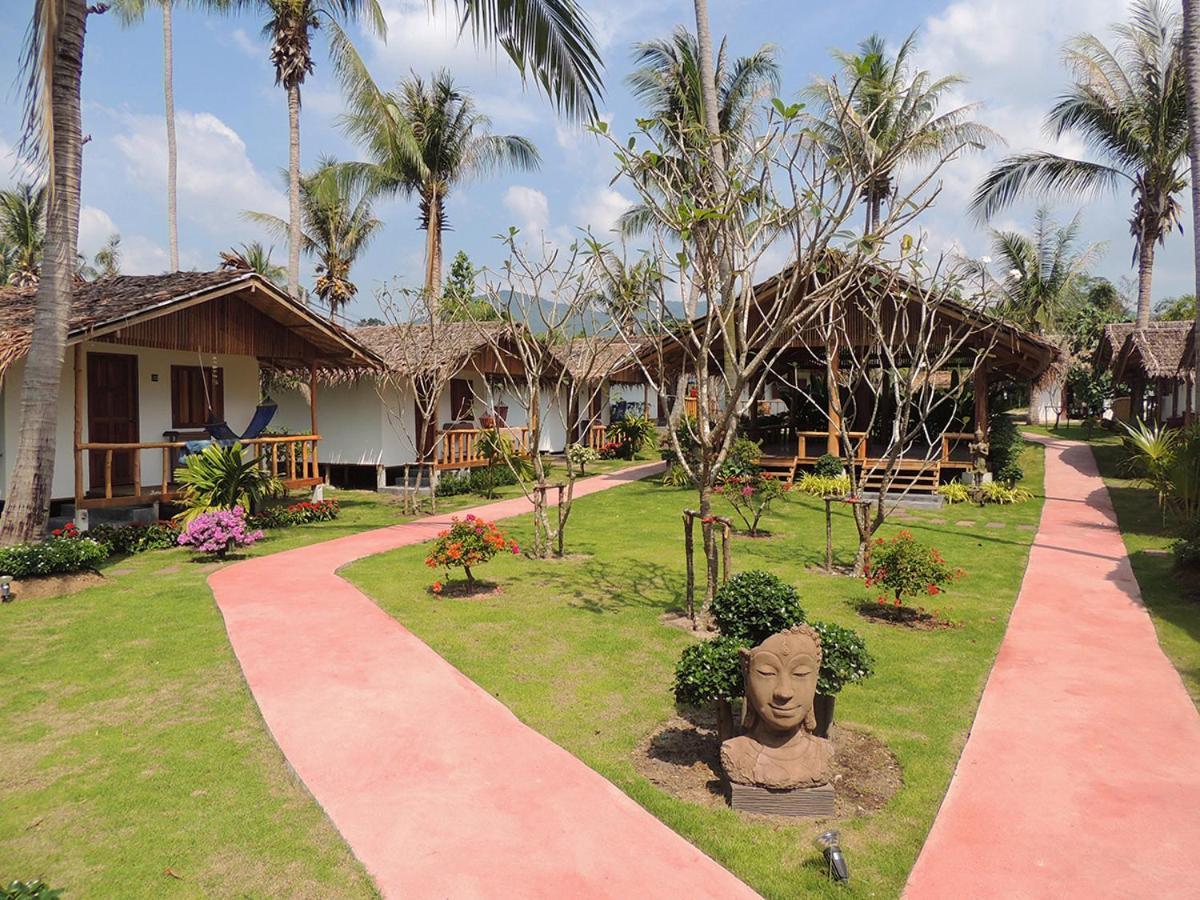 Sarana Baan Tai