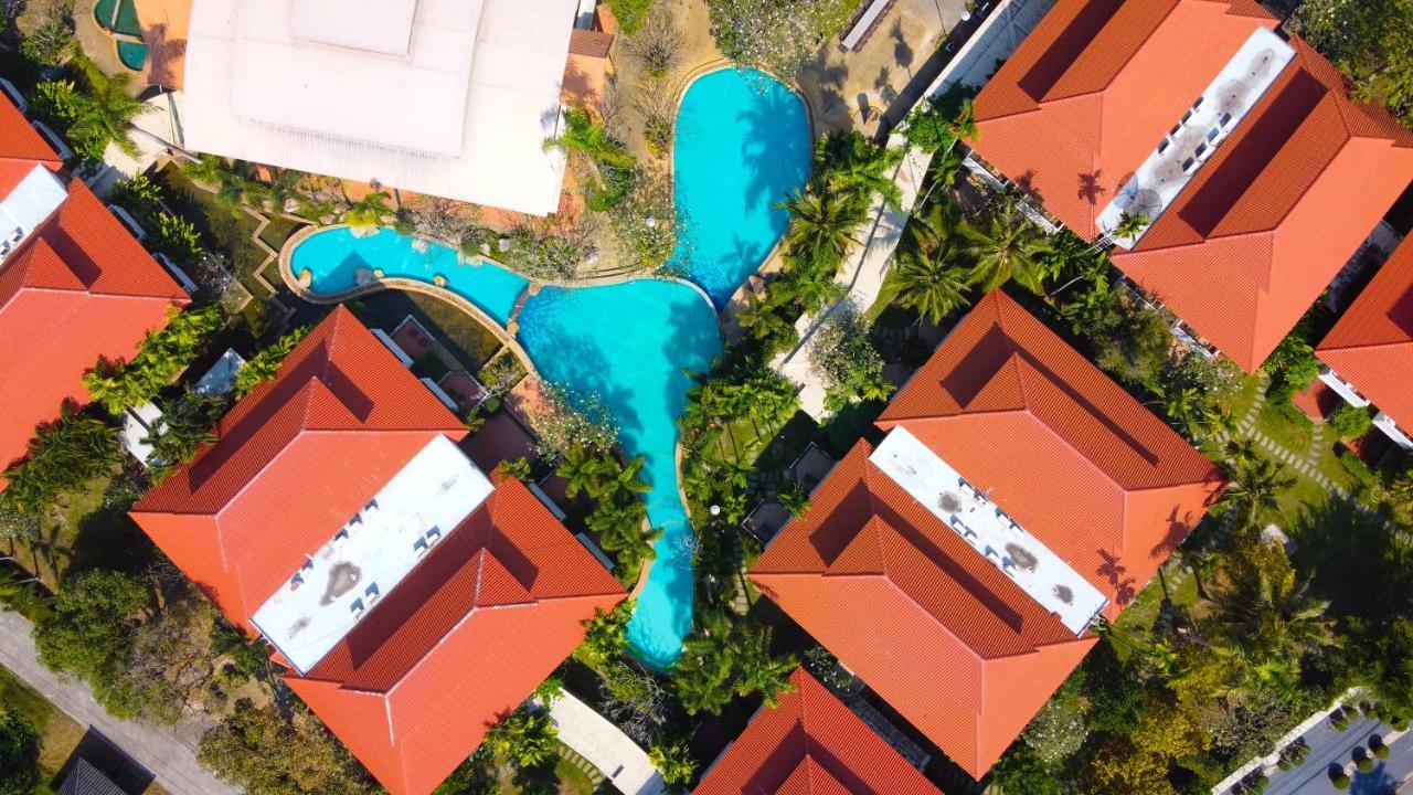 Thara Cholapruek Resort