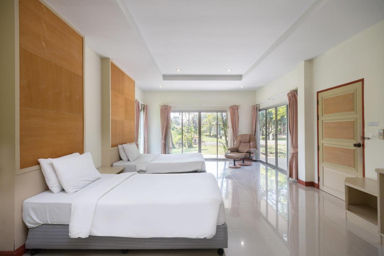 Thara Cholapruek Resort 3*