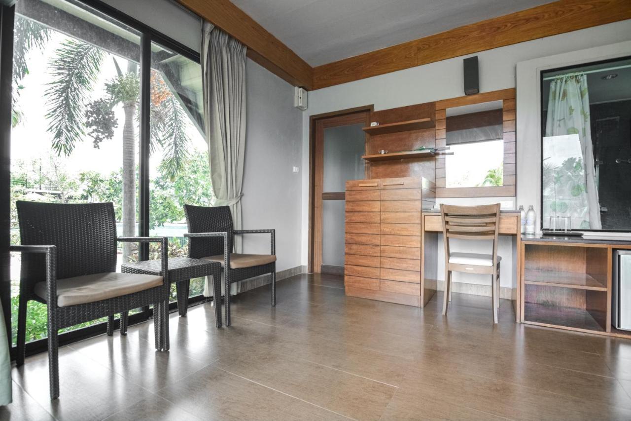 The Grace Amphawa Resort 3*