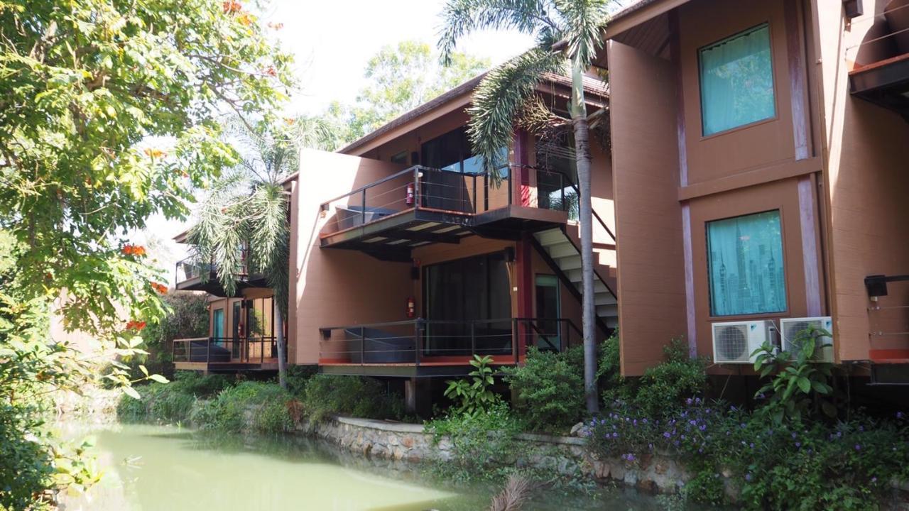 Resort The Grace Amphawa Samut Songkhram