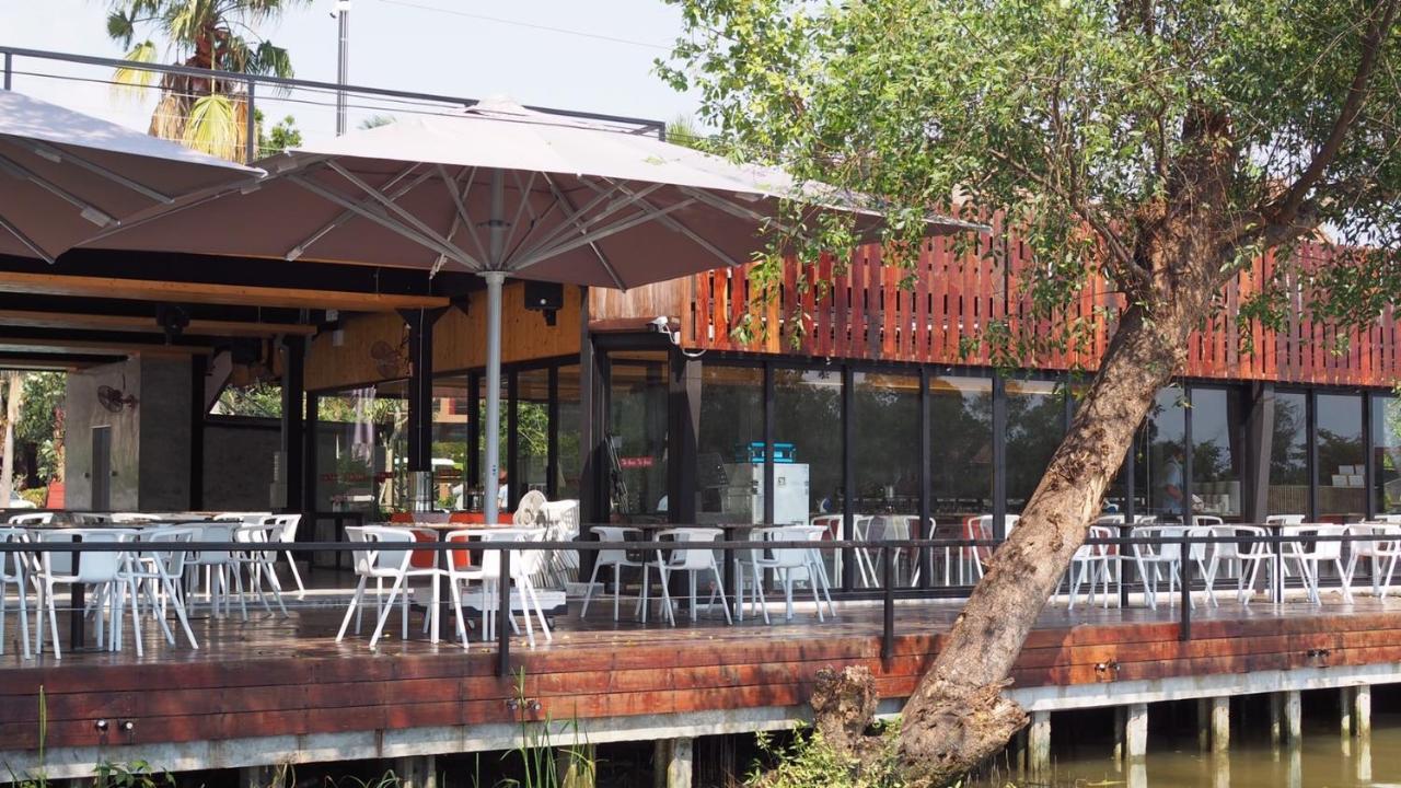 Resort The Grace Amphawa Samut Songkhram