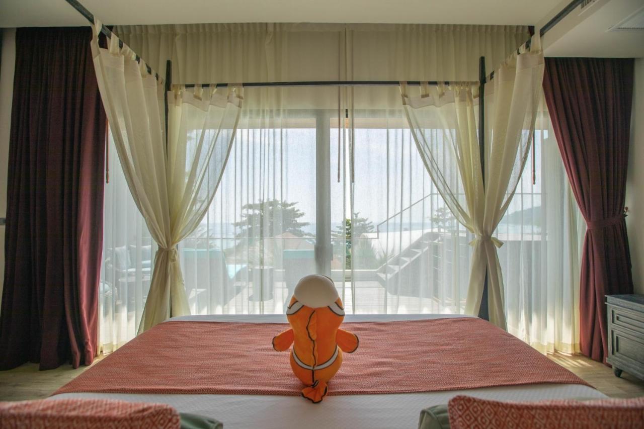 Ananya Hotel