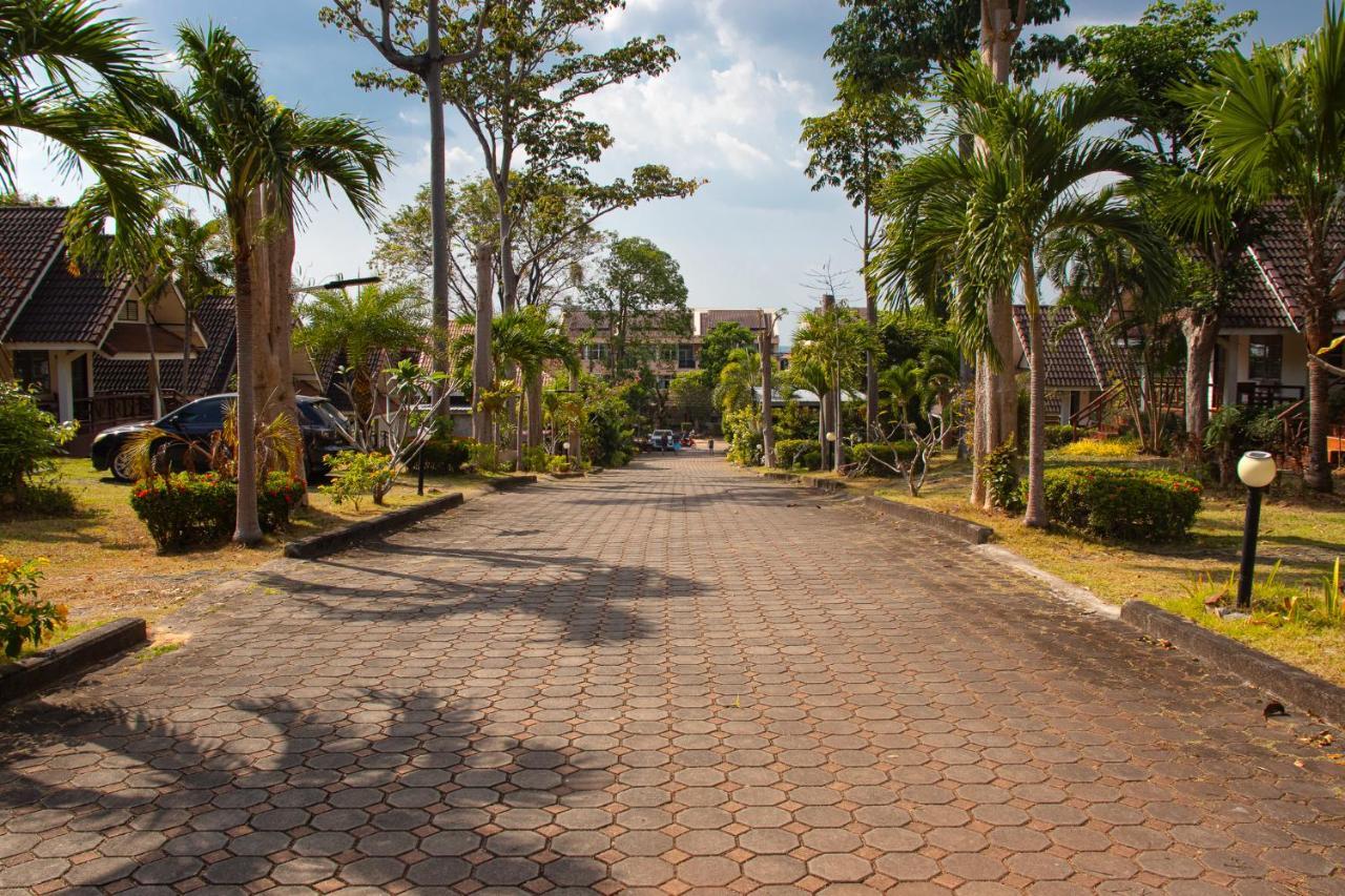 Hotel Lanta Village