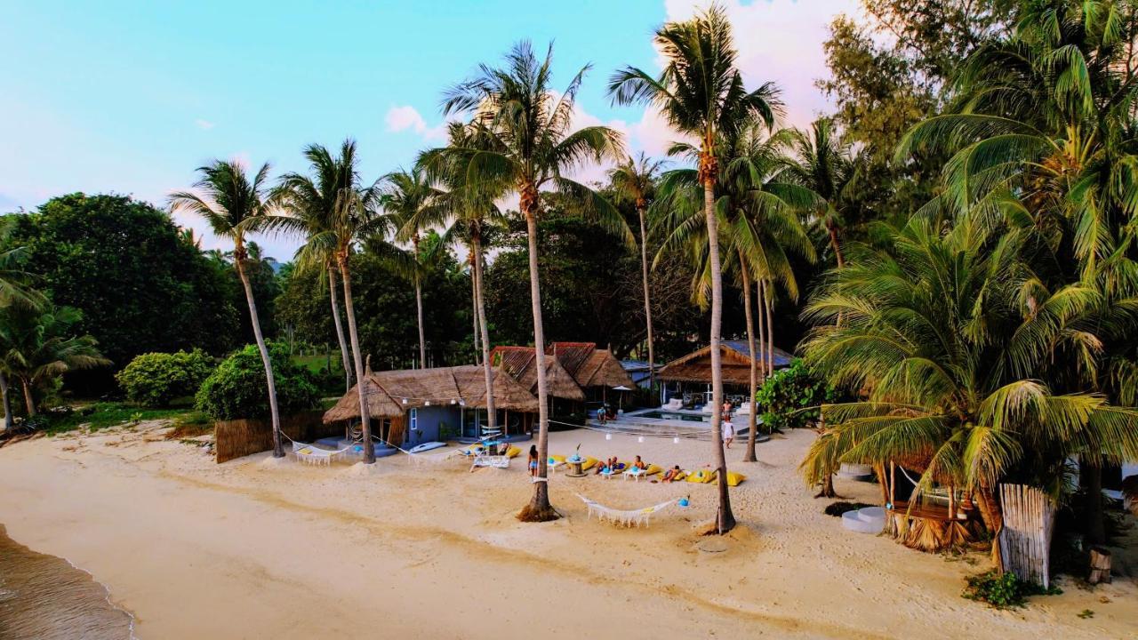 Resort Sea Bar & 3*