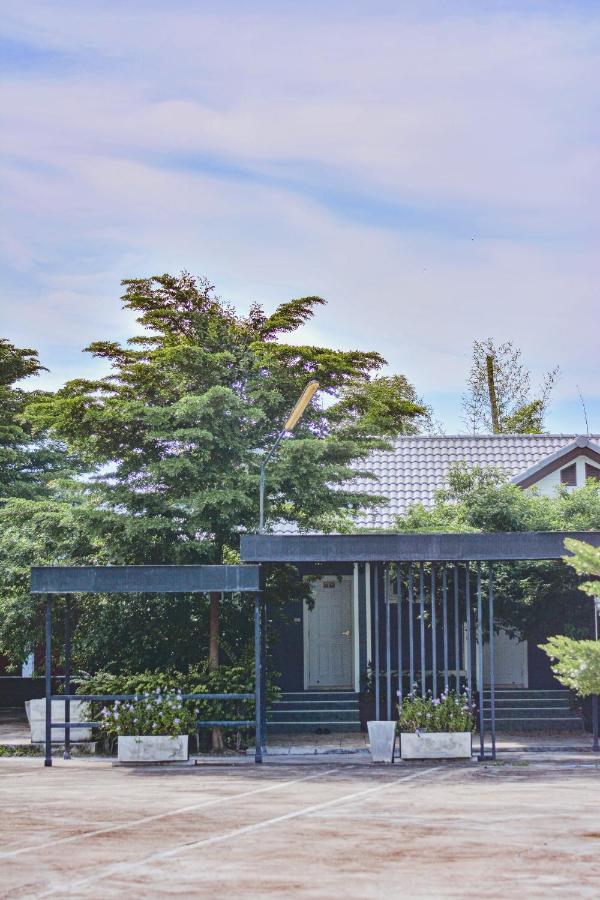 Resort Baan Suan Juree Punsuk 2*