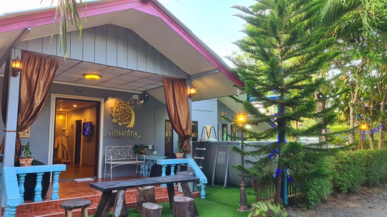 Amantra & Village Resort Surat Thani