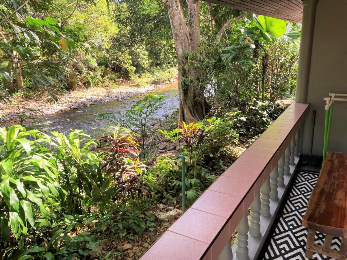 Khao Sok Morning Mist Resort