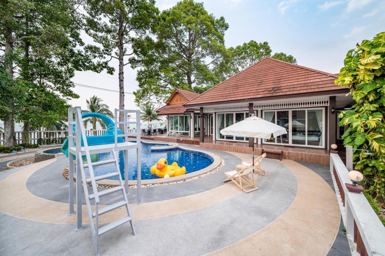 Villa Rimlay Beachfront Pool *