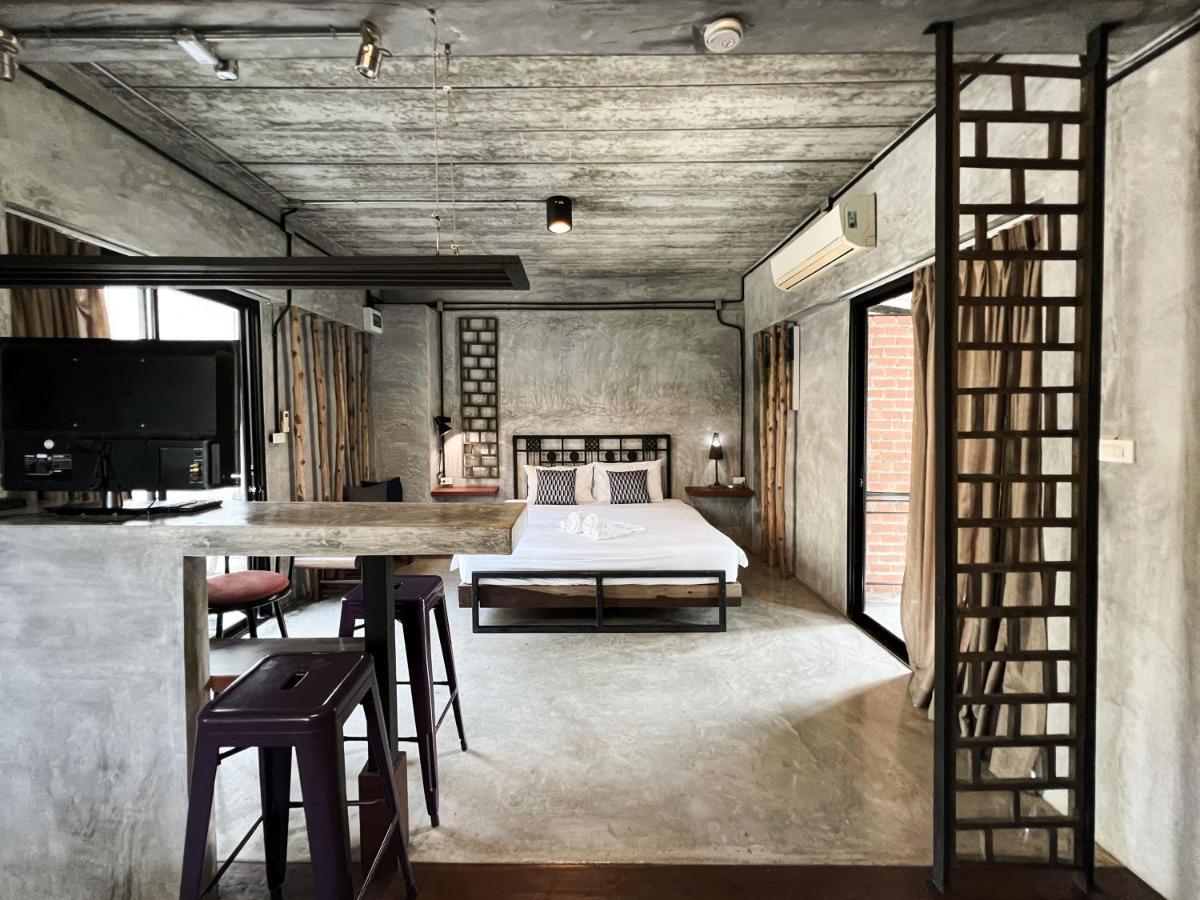 Aonang Third Place Bed & Breakfast