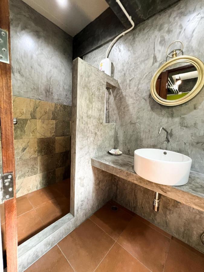 Aonang Third Place Bed & Breakfast