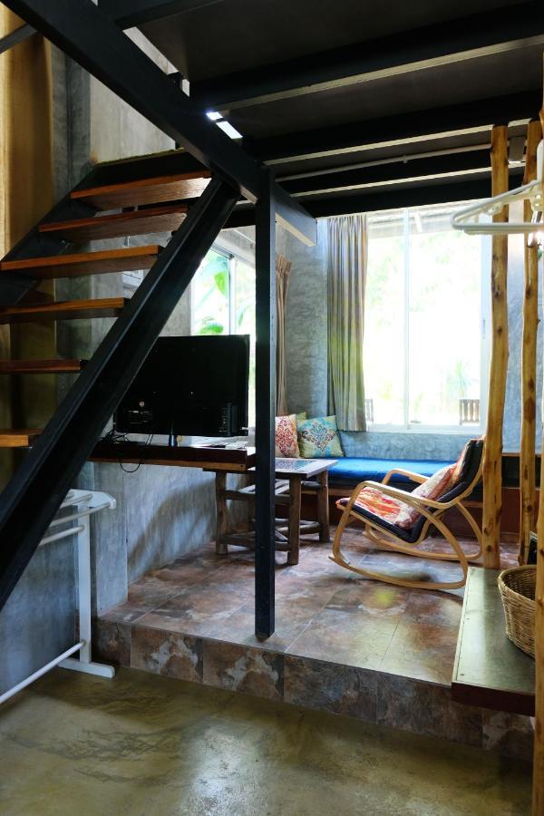 Aonang Third Place Bed & Breakfast