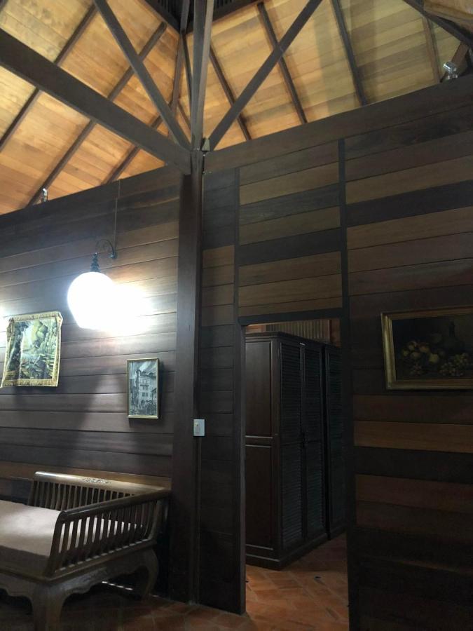 Billion Views Khaosok Guest house *