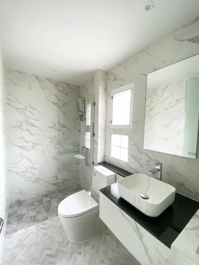 Nirundorn Chaam Resort 3*