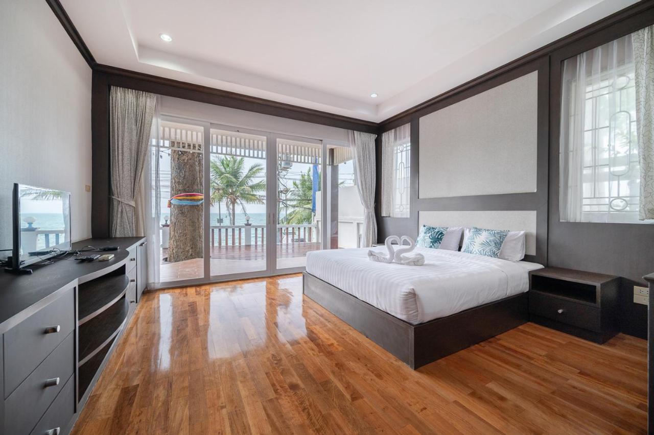 Rimlay Beachfront Pool Villa *