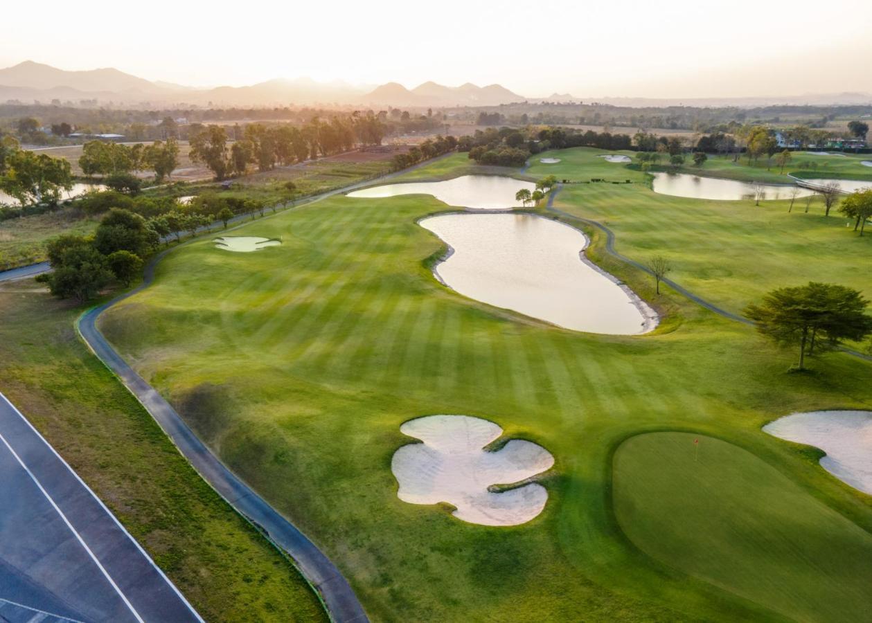 Rancho Charnvee & Country Club Khaoyai