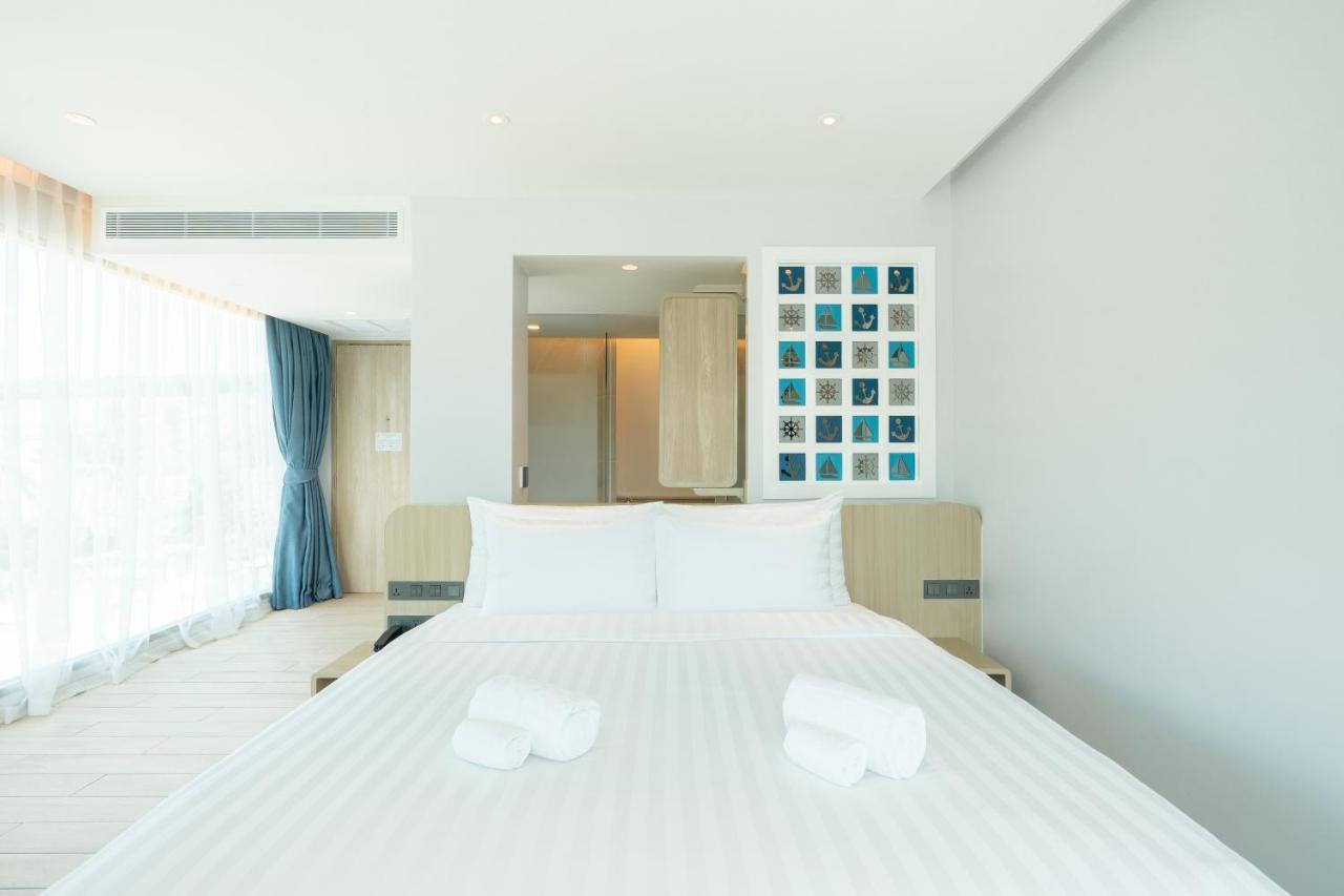 Panwaburi Beachfront - Sha Extra Hotel