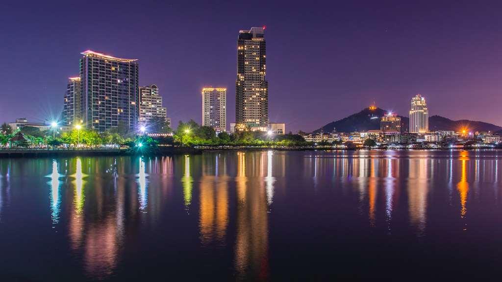 Hotel Oakwood & Sri Racha 5*