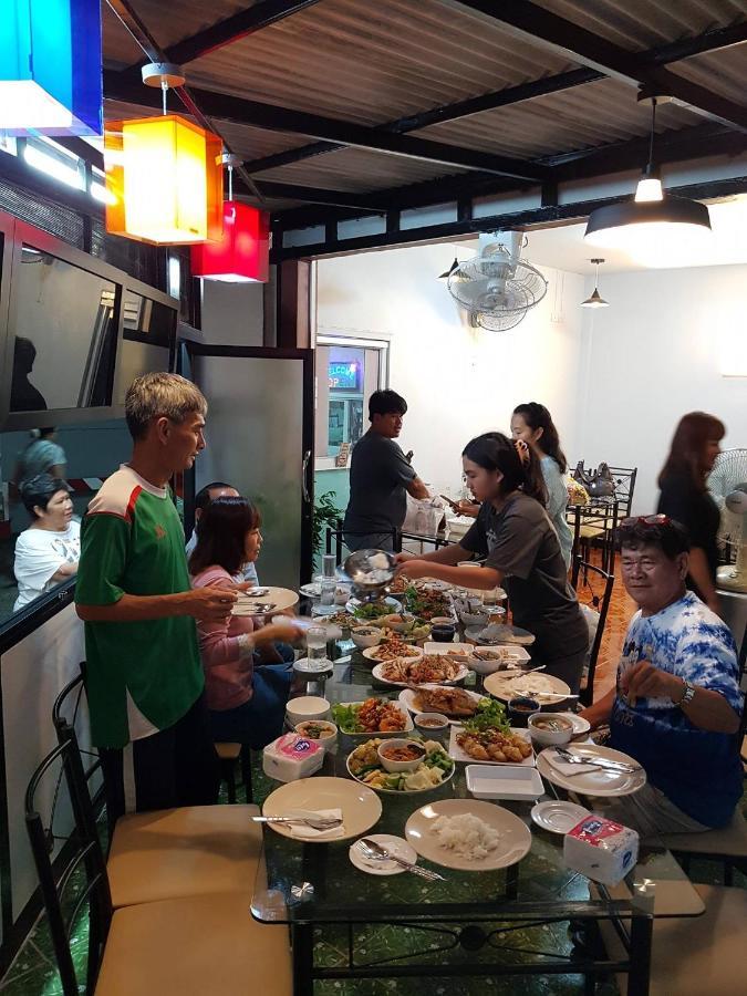กู๊ดวิวสัตหีบ Guest house Sattahip