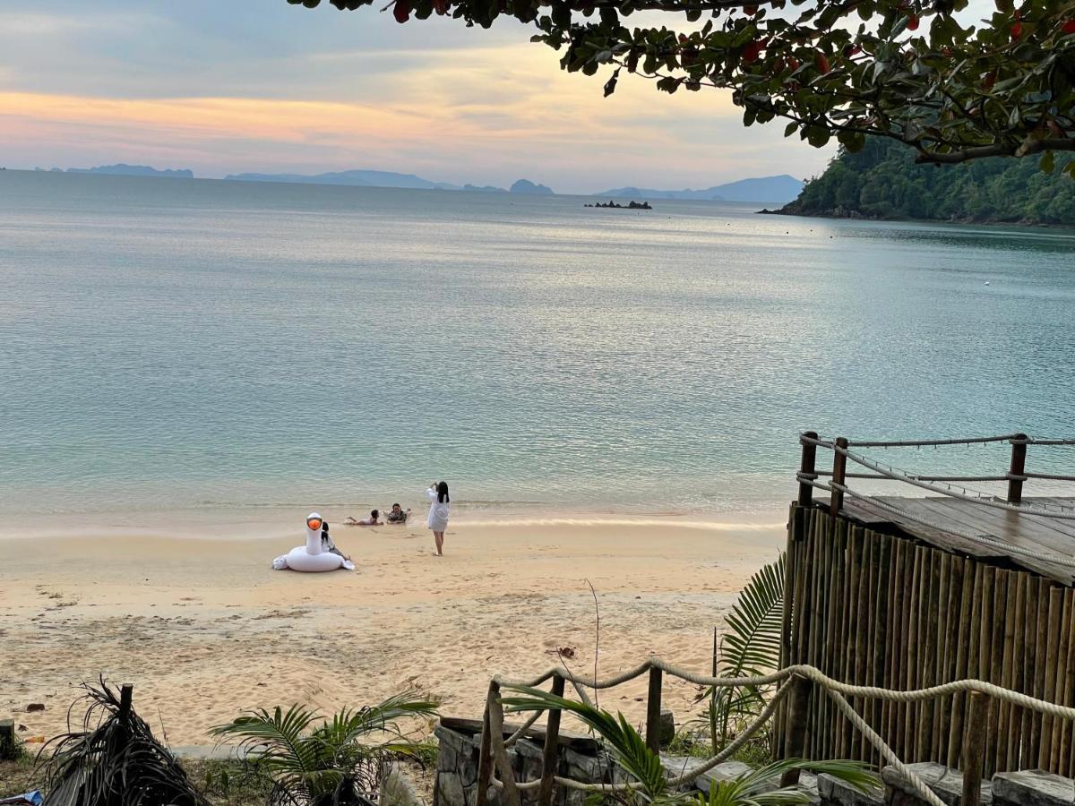 Marina Ranong Resort Koh Phayam