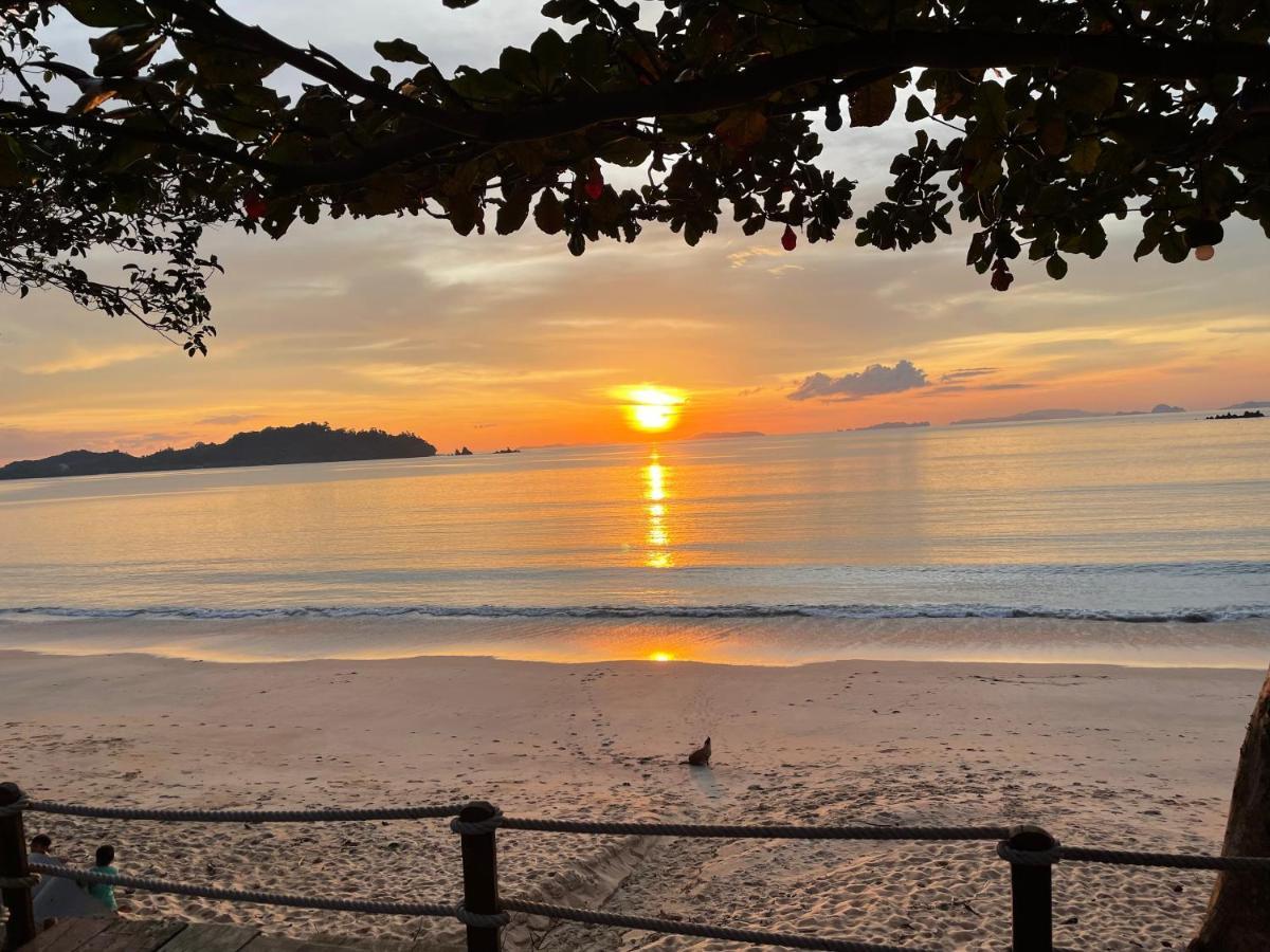 Marina Ranong Resort