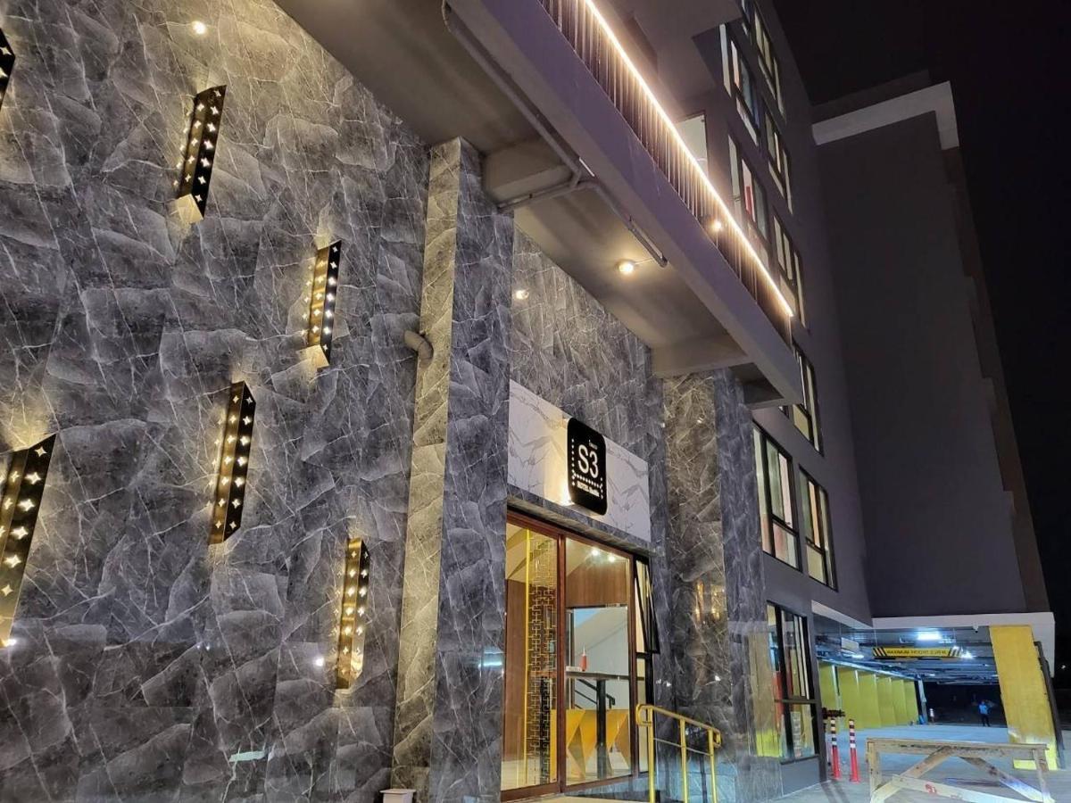 Hotel S3