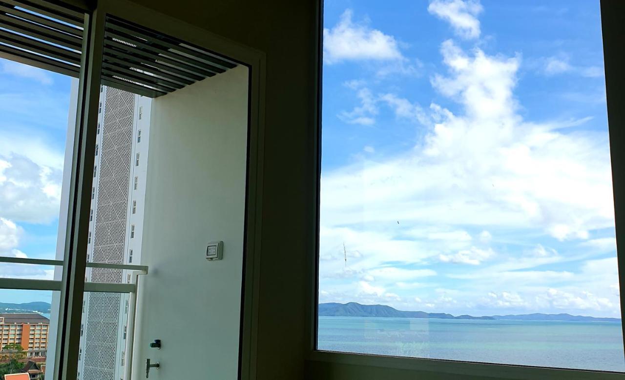 Apartment Veranda Pattaya Luxury Design Balcony With Seaview *