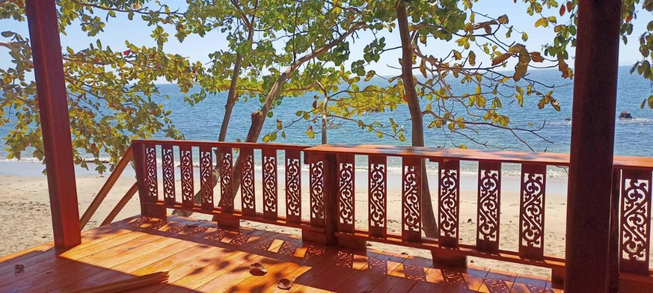 Kohjum Seafront Koh Jum