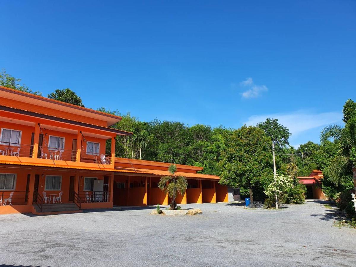 Inn At Sichon