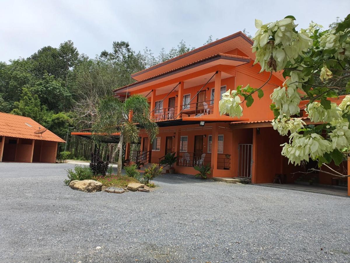 Inn At Sichon