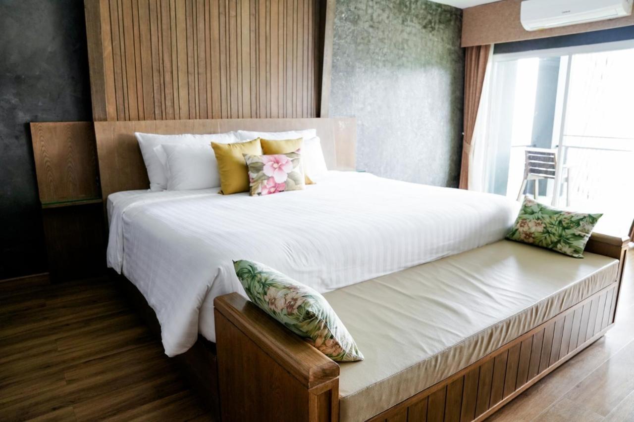 Grand Kokkod Hotel