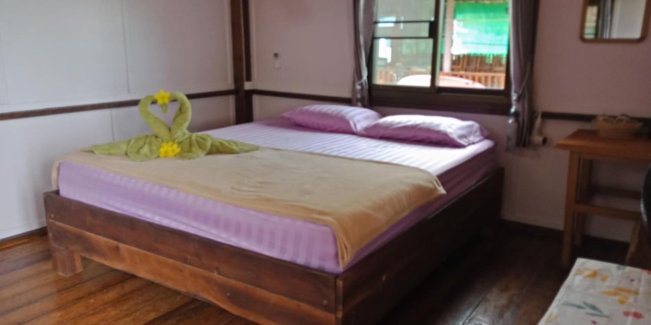 Happy Days Resort Koh Mak