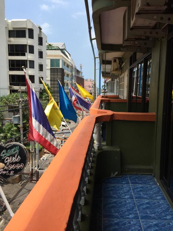 Puphaya Budget 122 Hotel 2*