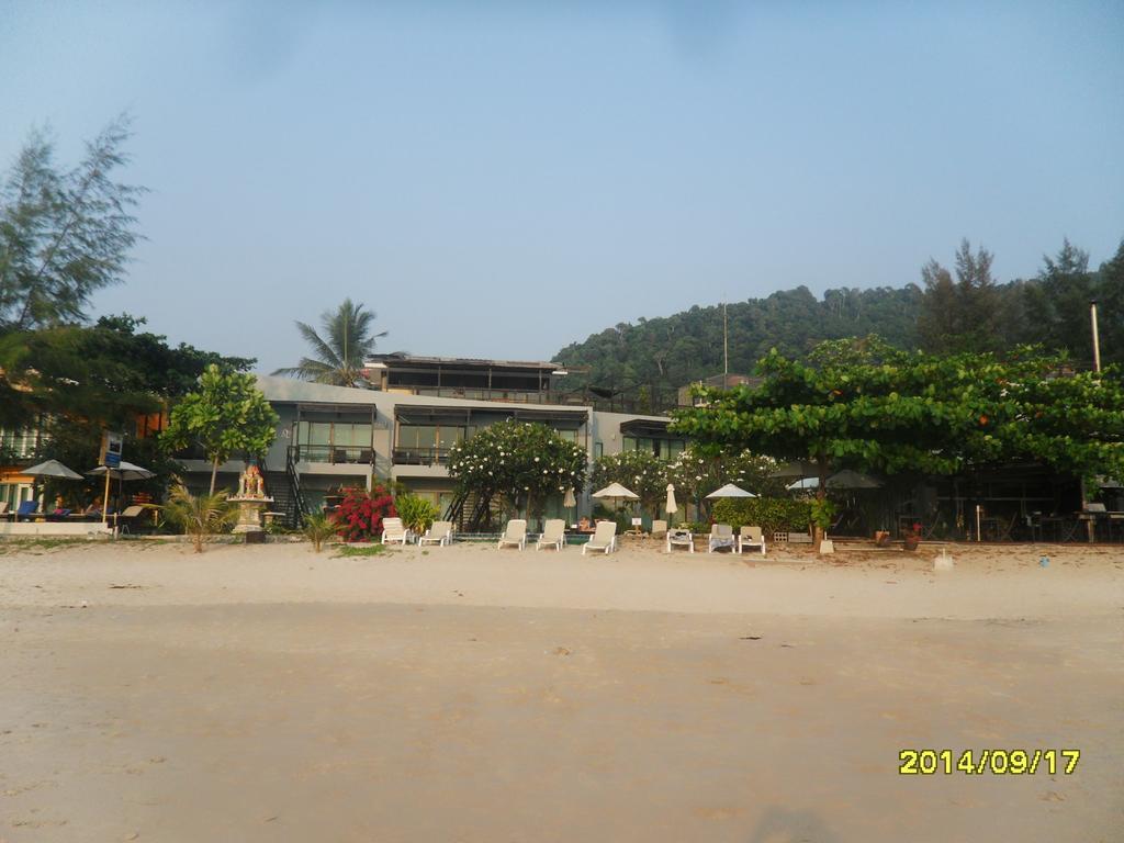Maya 4*