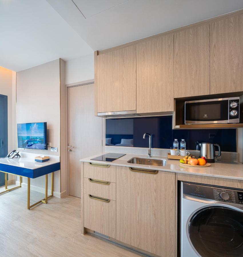 S Sriracha & Hotel Si Racha