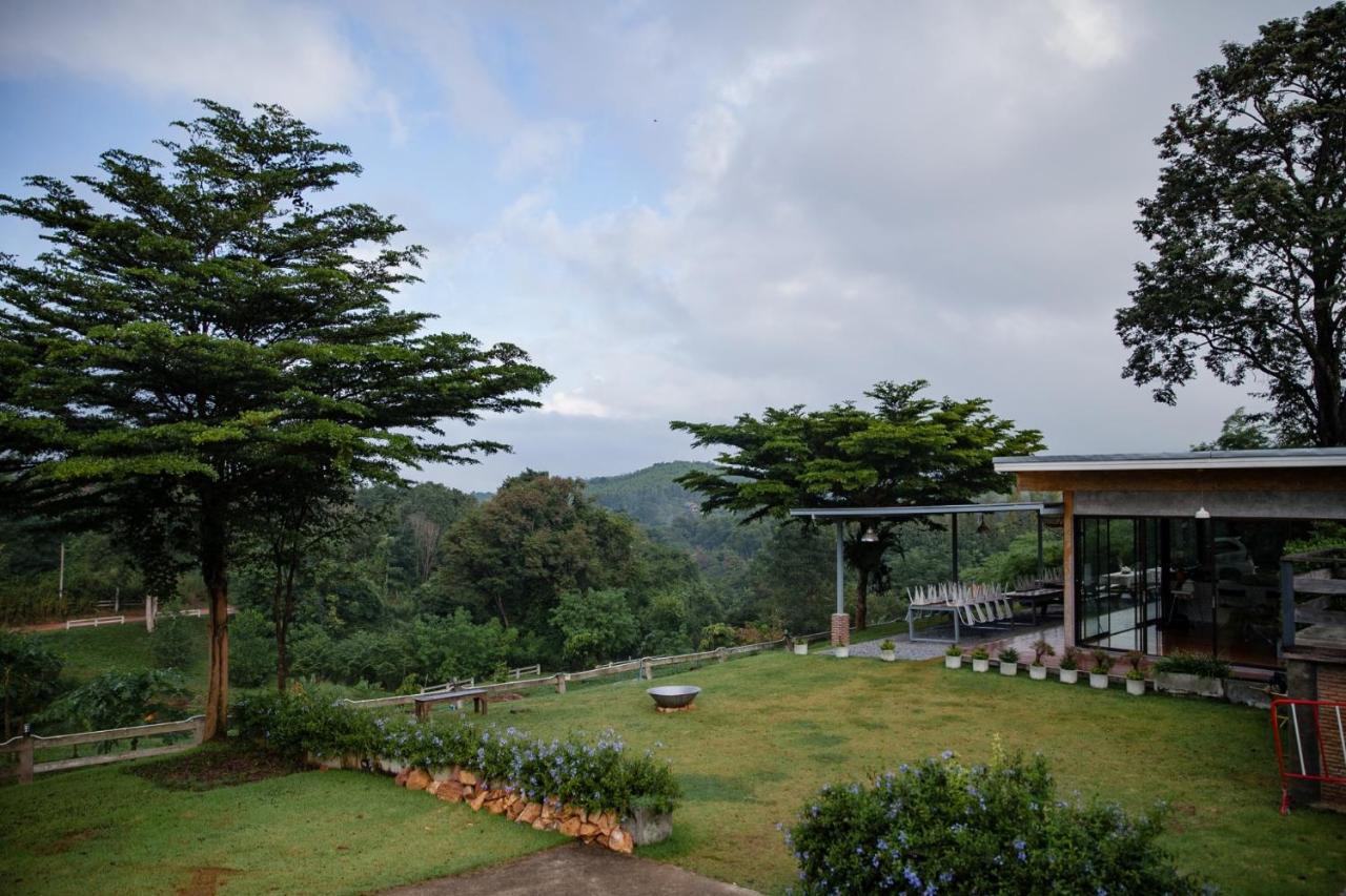 Baan Phu Pa Pha บ้านภูปภา *