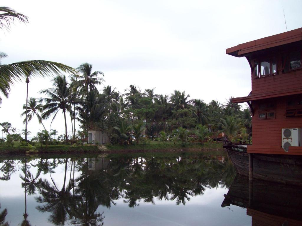Aunchaleena Front Resort, Koh Chang 3*