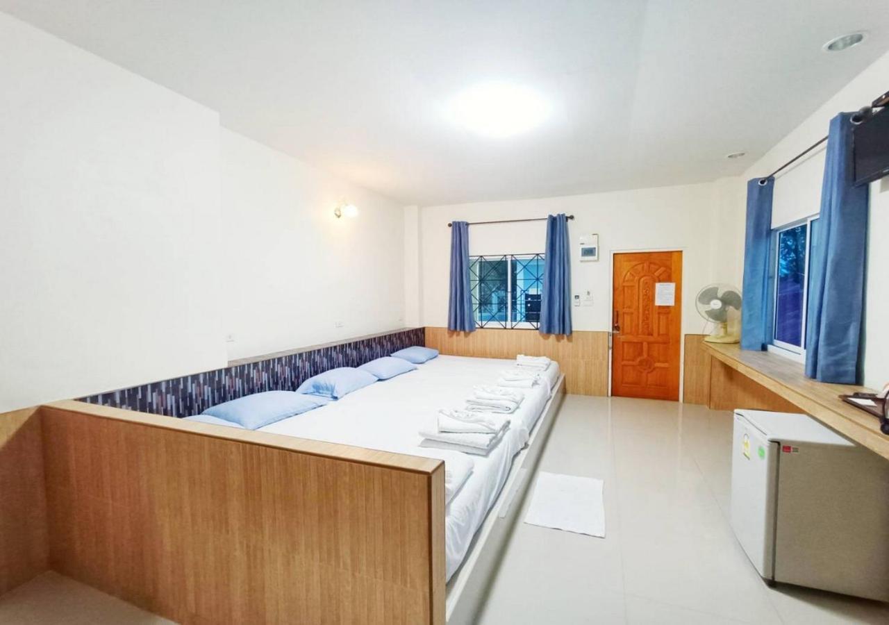 กู๊ดวิวสัตหีบ Guest house