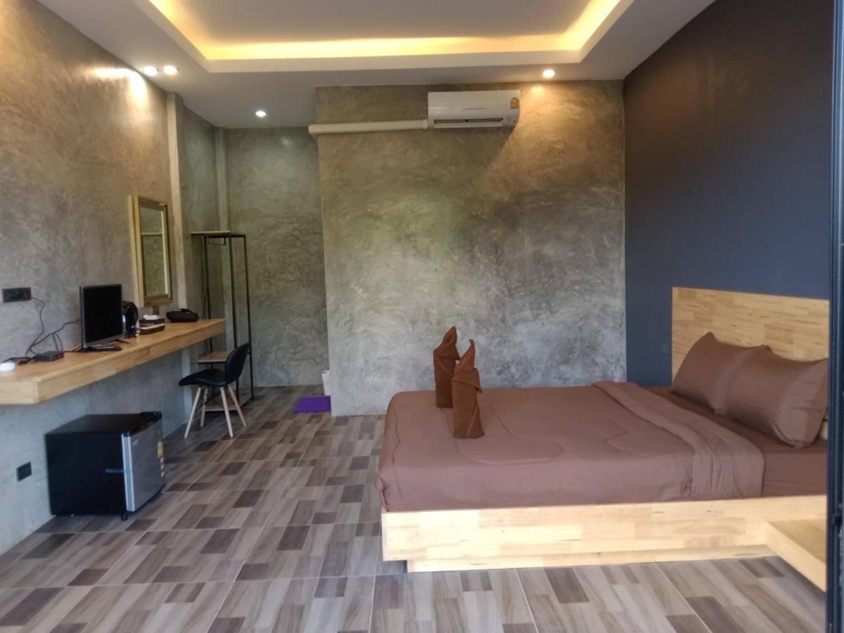 Resort Jk Riverview Ban Song Phi Nong (Petchaburi)
