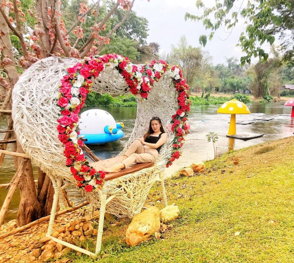 Jk Riverview Resort *