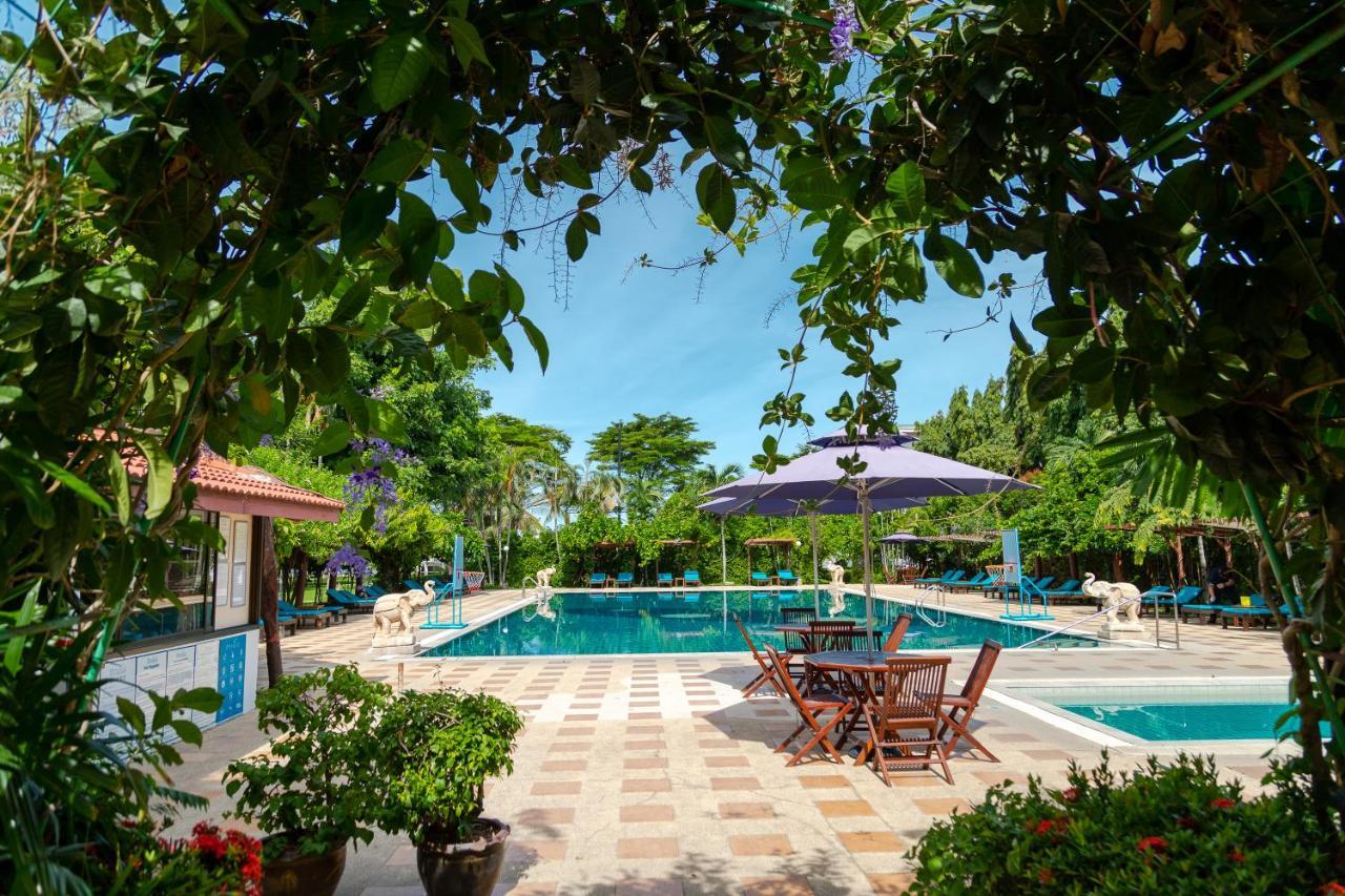 Resort Pinnacle Grand Jomtien And Club 4*