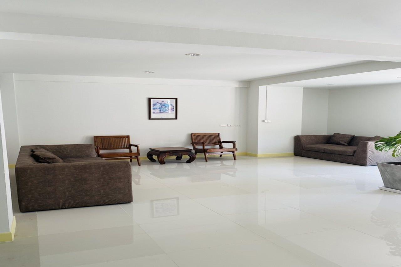 Hotel Oyo 227 Suchaya House Hua Hin