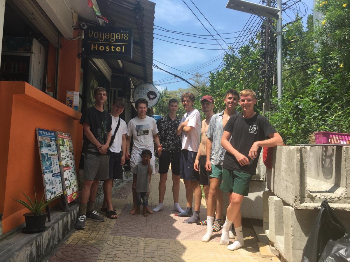 Voyagers * Phi Phi Don