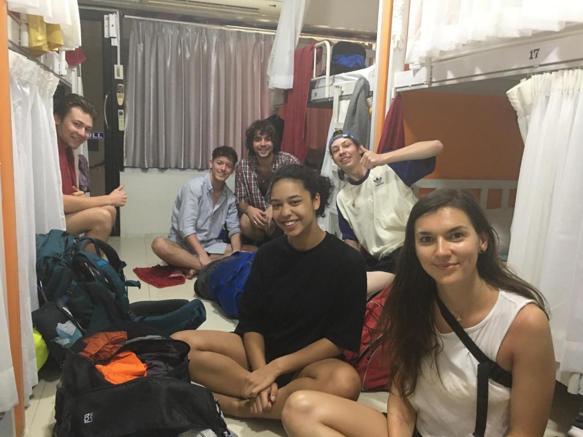 Voyagers Hostel Phi Phi Don