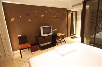 Hotel Oyo 115 Rich Boutique